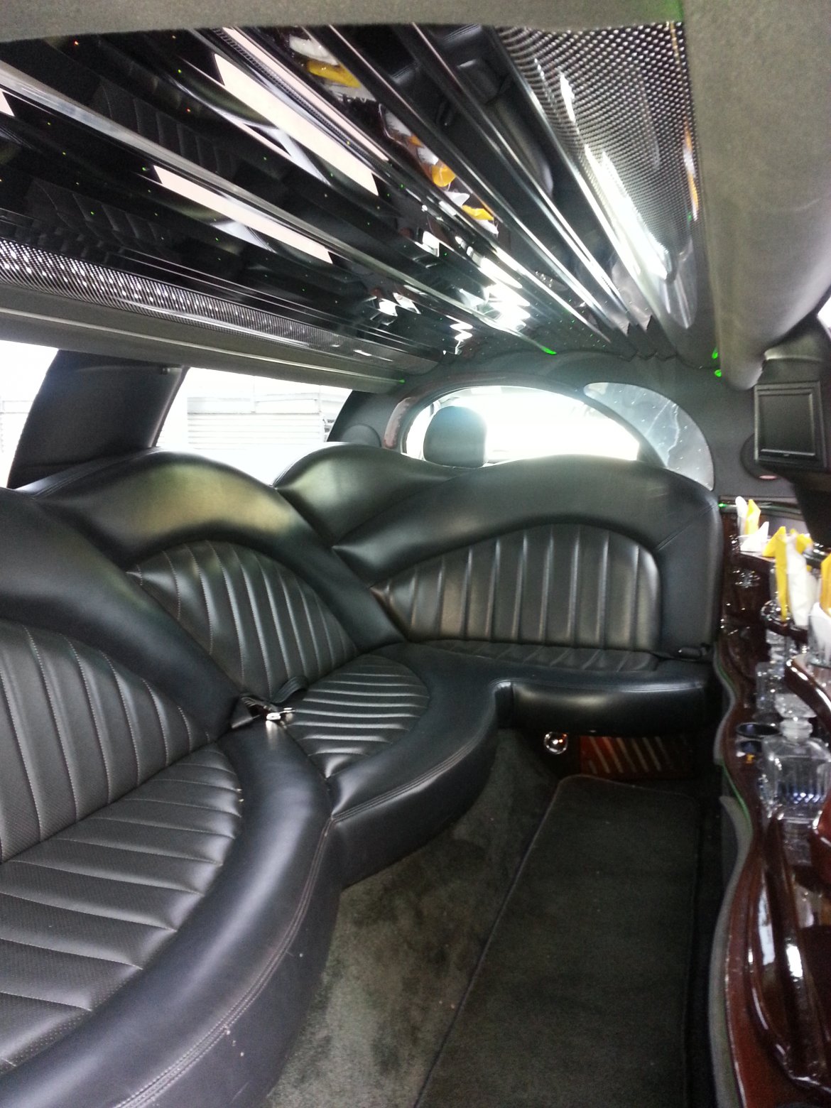 Photo of Limousine for sale: 2007 Lincoln Towncar 120&quot; by Executive Coach Builders