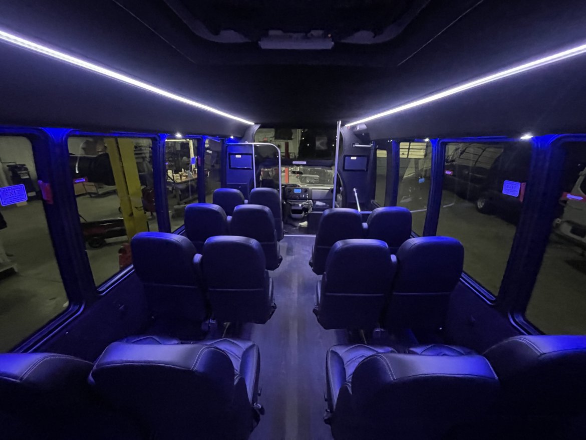 Shuttle Bus for Sale in Springfield, MO - Photo 15