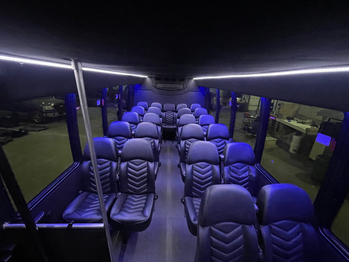 Shuttle Bus for Sale in Springfield, MO - Photo 17