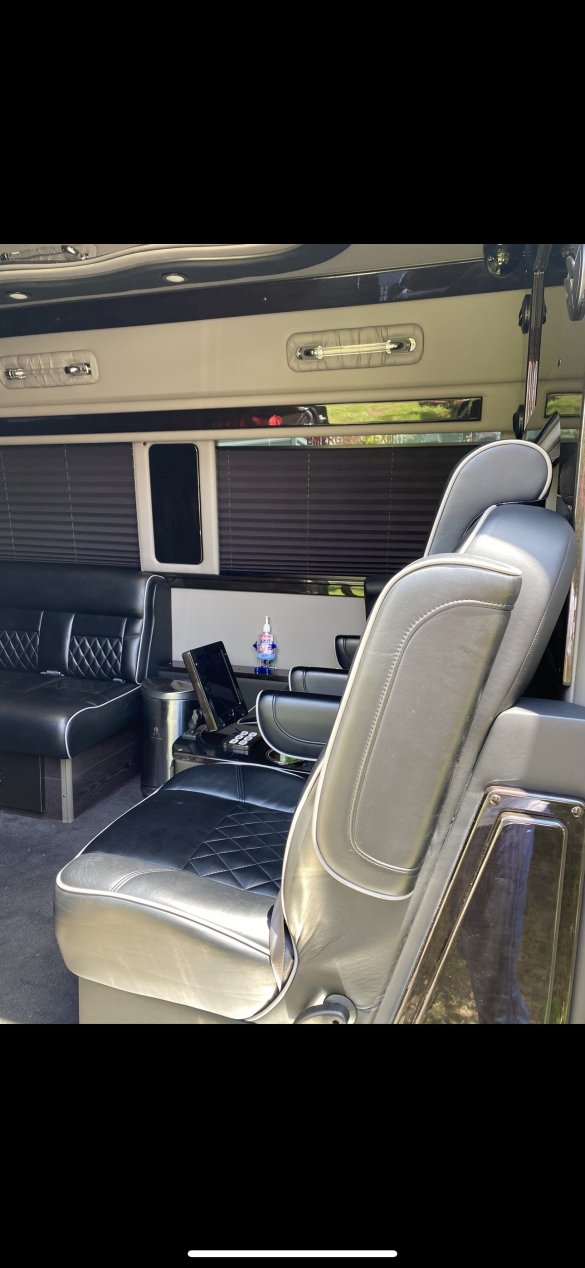 2015 Mercedes-Benz 2500 Luxury Daycruiser Sprinter for Sale in dover, DE - Photo 3
