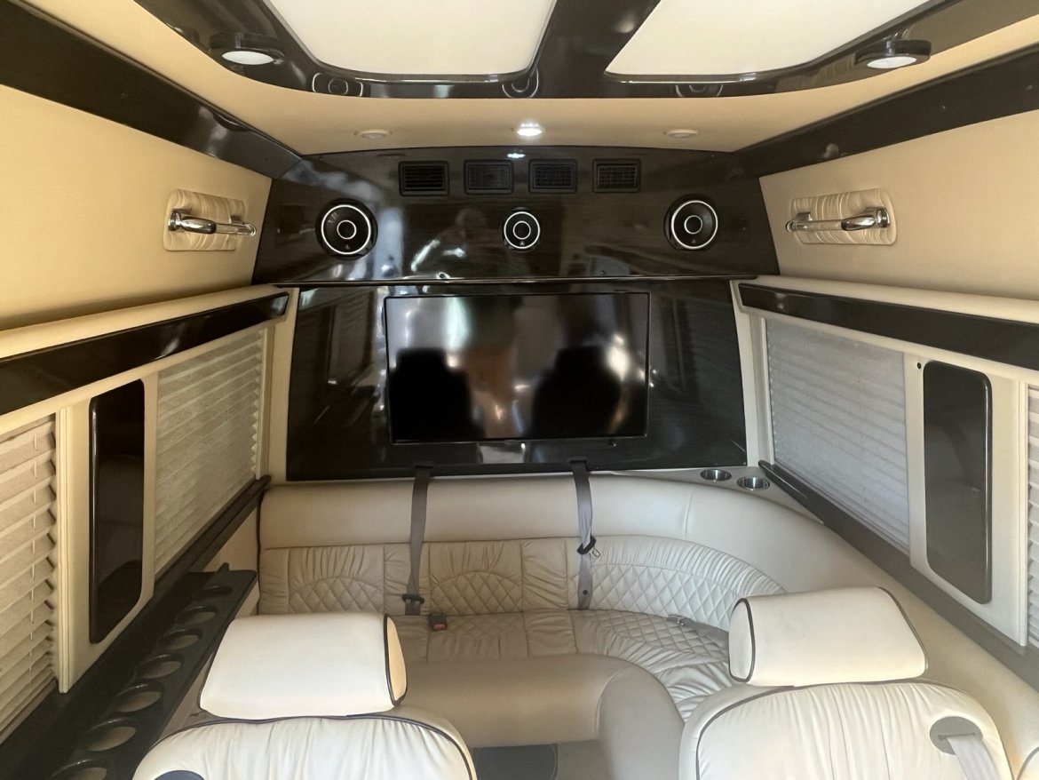 Sprinter for Sale in Northbrook, IL - Photo 15