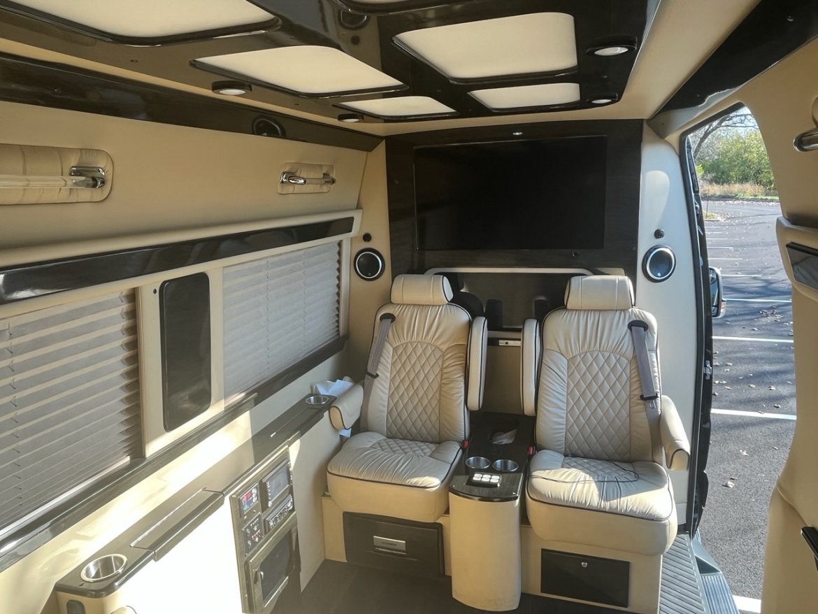 Sprinter for Sale in Northbrook, IL - Photo 16