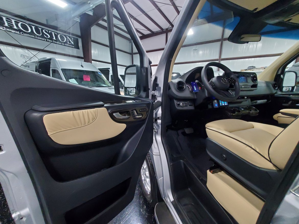 Sprinter for Sale in Houston, TX - Photo 20
