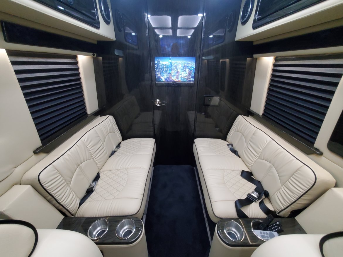 Sprinter for Sale in Houston, TX - Photo 33