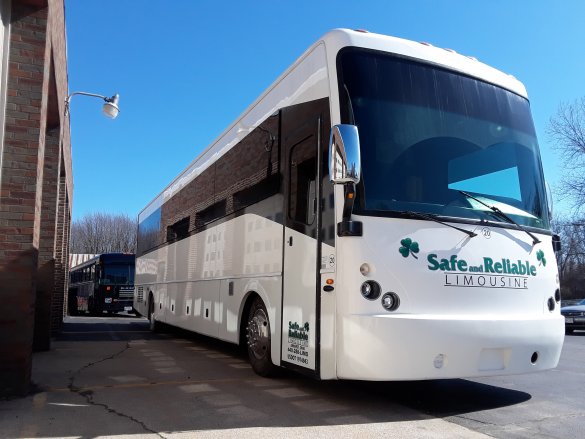 2012 CT Freightliner Motorcoach Party Bus w/ bathroom