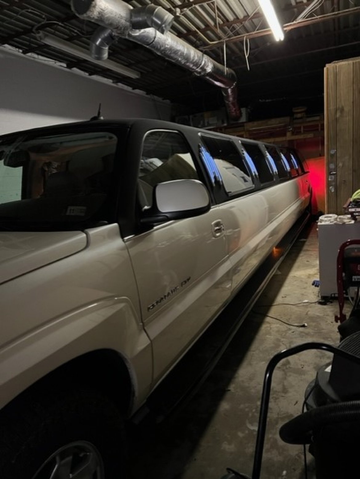 SUV Stretch for Sale in Chesapeake, VA - Photo 6