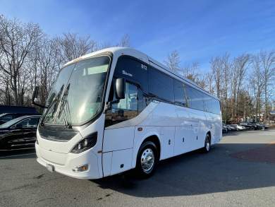 2016 Freightliner 38 Passenger Motorcoach  S3436 Motorcoach for Sale in Morganville, New Jersey, US - Photo 4