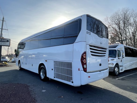 2016 Freightliner 38 Passenger Motorcoach  S3436 Motorcoach for Sale in Morganville, NJ - Photo 3