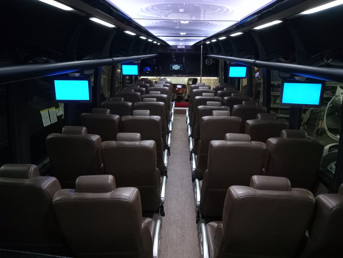 Shuttle Bus for Sale in Springfield, MO - Photo 15