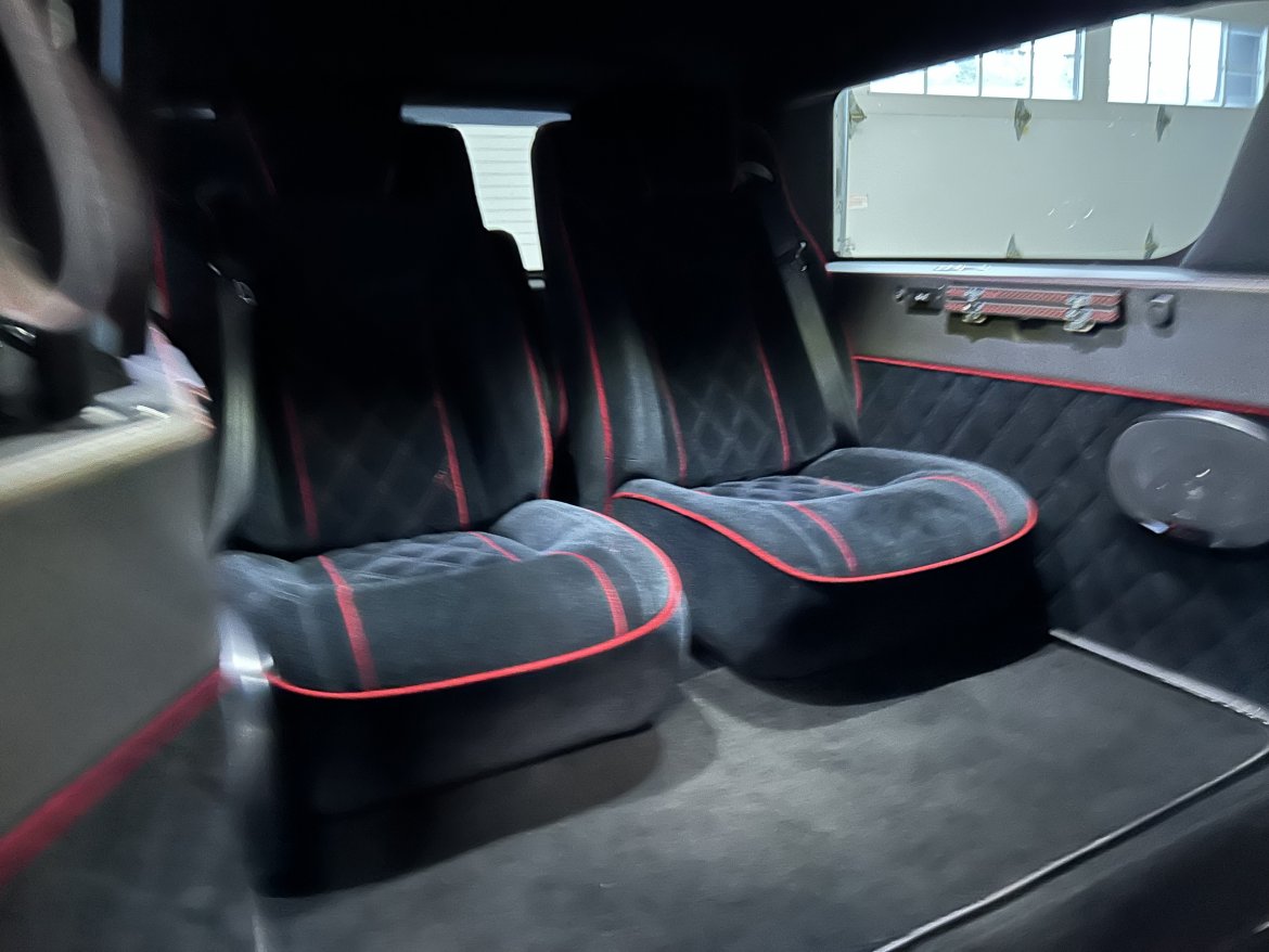 CEO SUV Mobile Office for Sale in Cumberland, ON - Photo 17