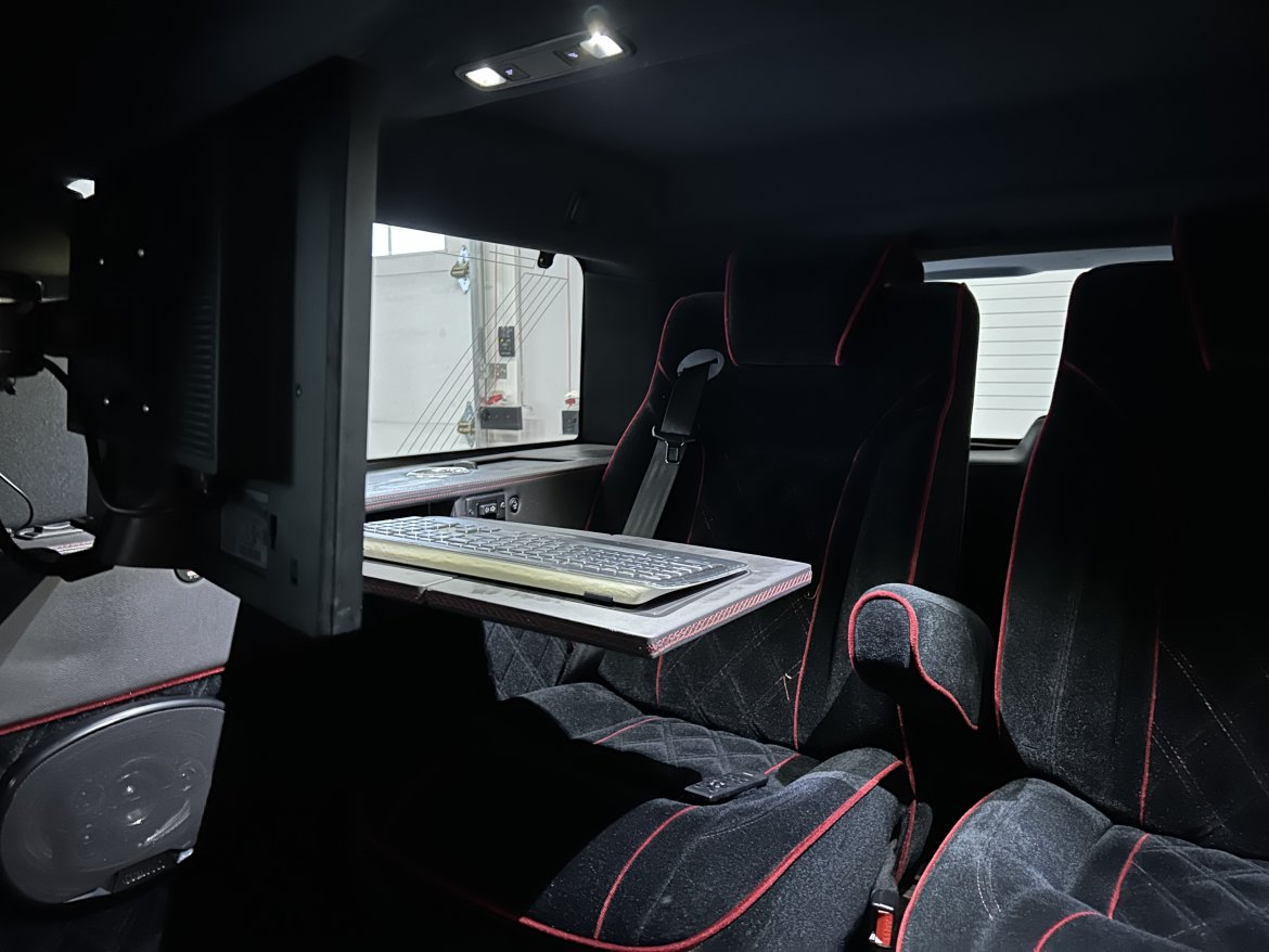 CEO SUV Mobile Office for Sale in Cumberland, ON - Photo 42