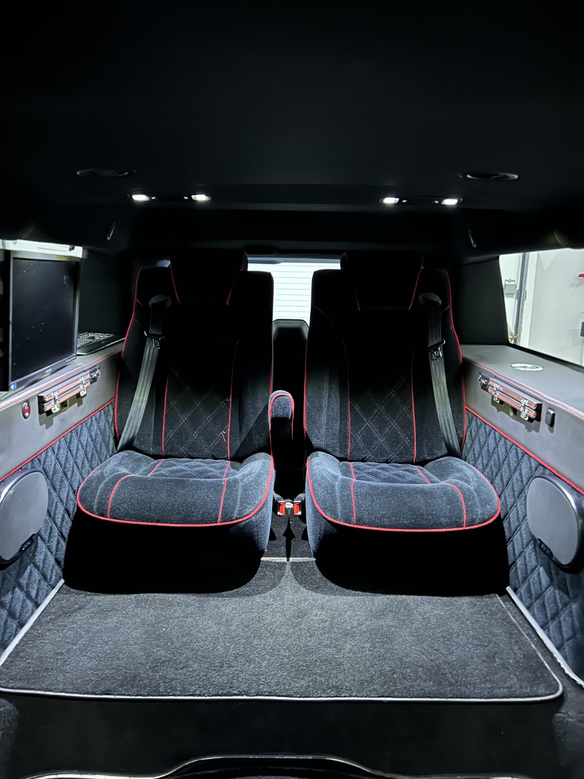 CEO SUV Mobile Office for Sale in Cumberland, ON - Photo 49