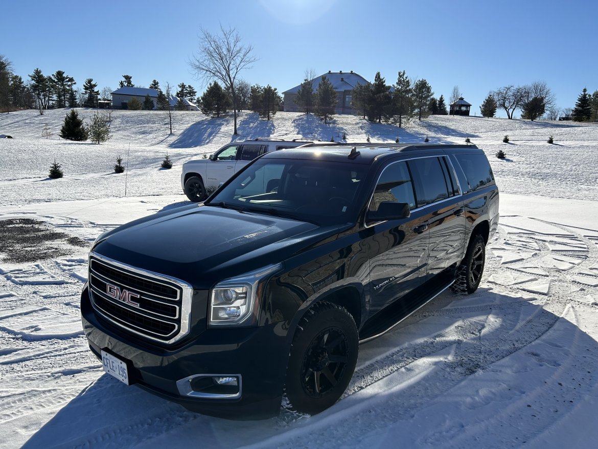 CEO SUV Mobile Office for Sale in Cumberland, ON - Photo 2