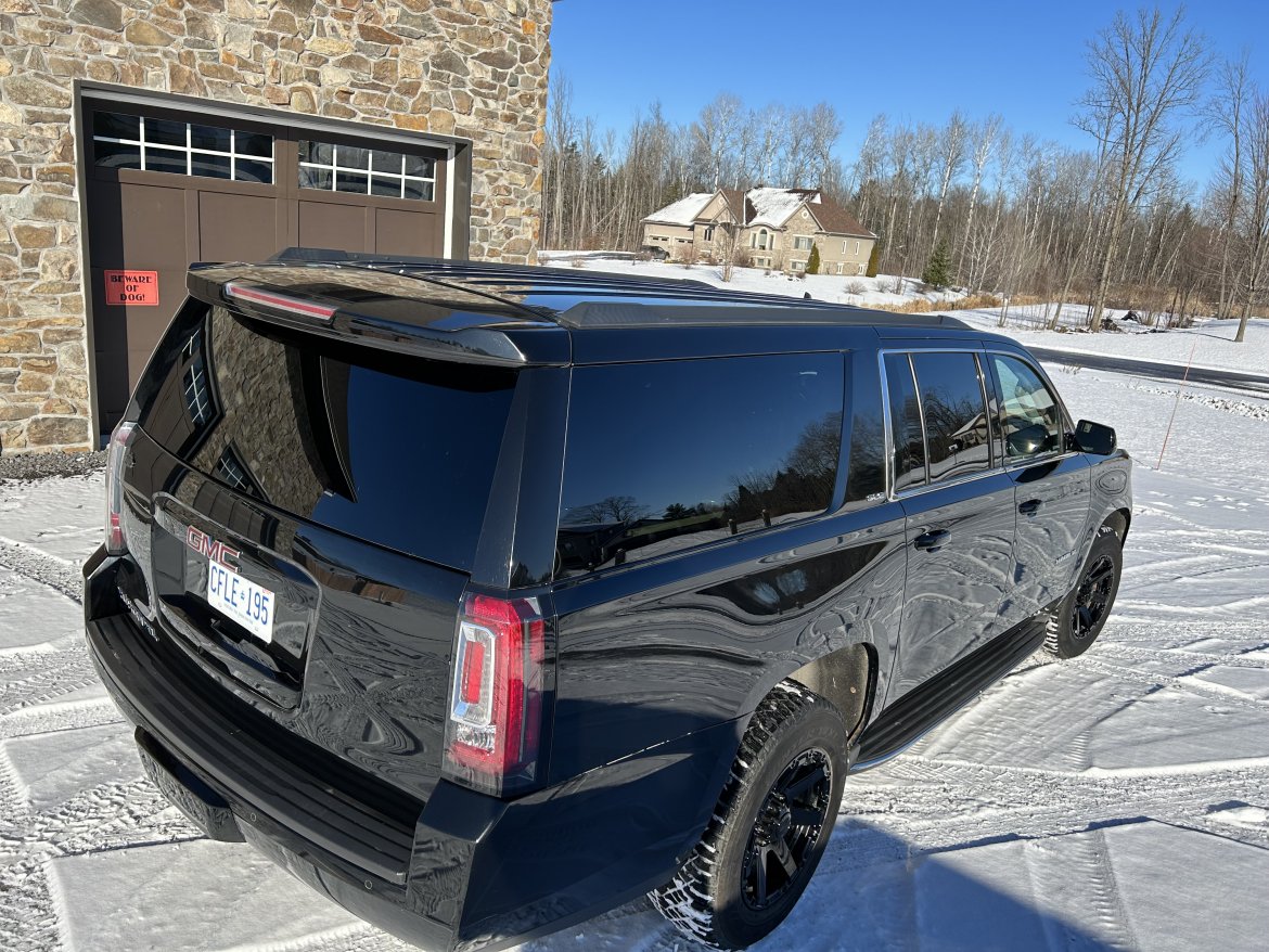 CEO SUV Mobile Office for Sale in Cumberland, ON - Photo 6