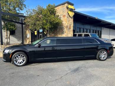 2019 Chrysler 300 Limousine for Sale in Richmond, VA - Main Photo