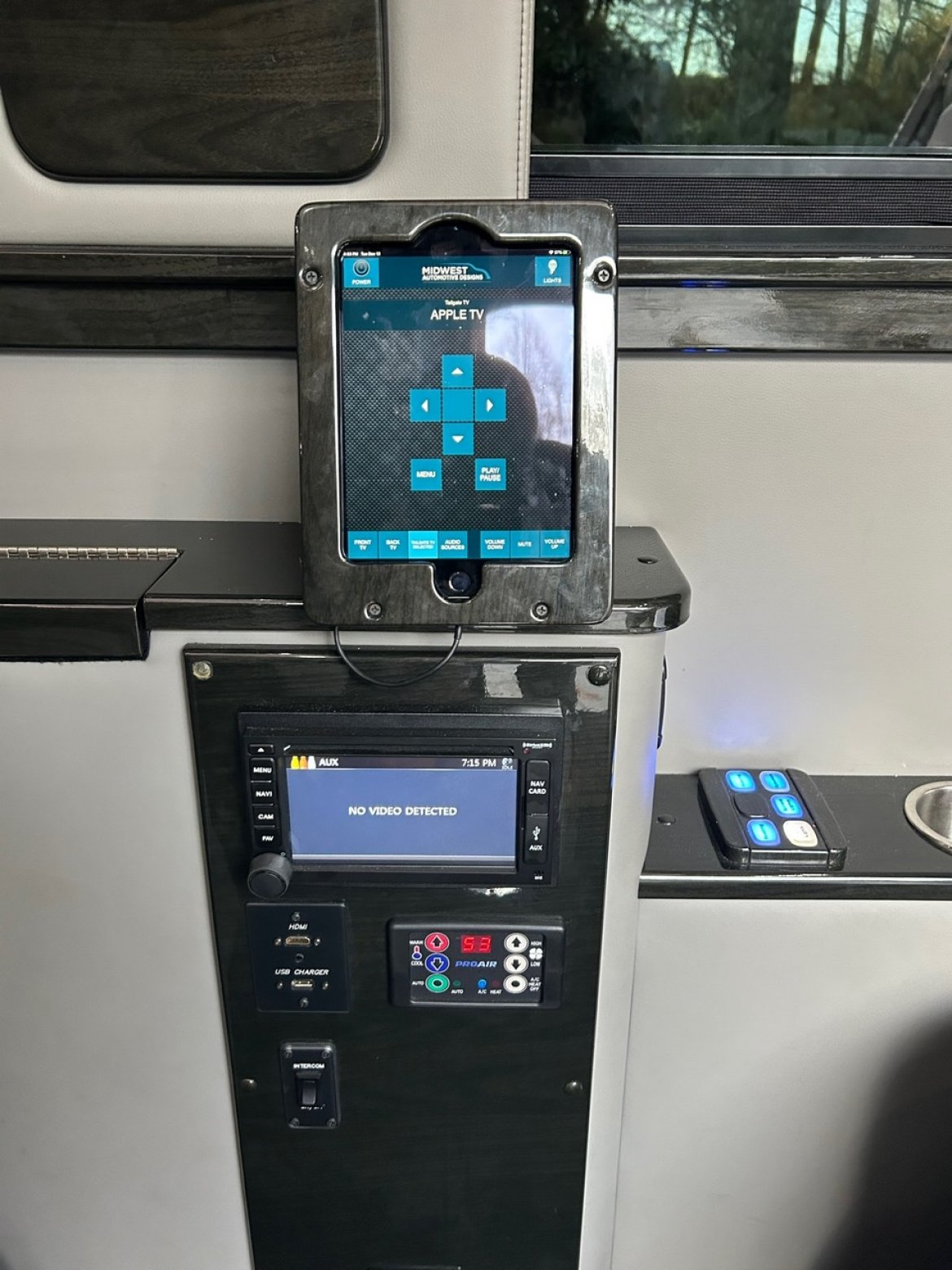 2016 Mercedes-Benz Sprinter - Photo 3