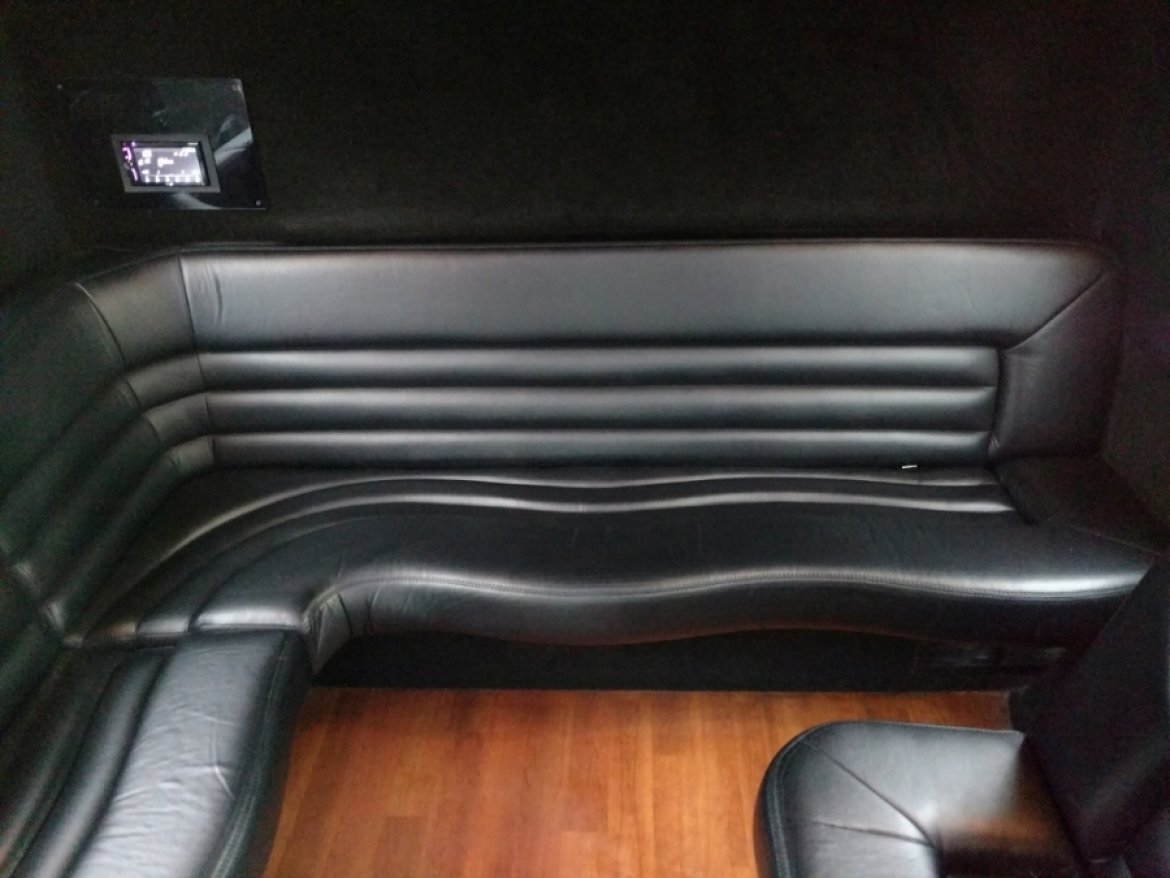 Photo of Limo Bus for sale: 2013 Ford E450 by LGE Coachworks