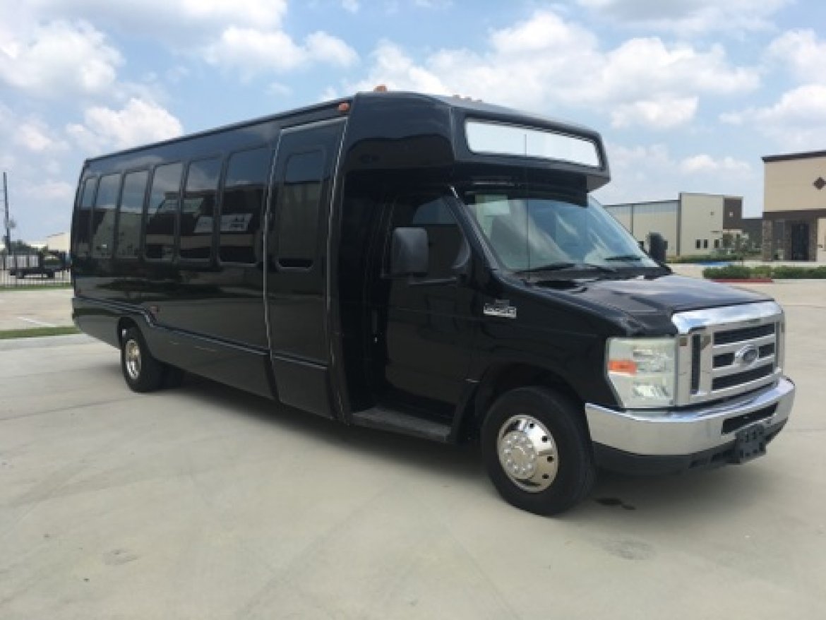 Photo of Shuttle Bus for sale: 2012 Ford E 450 by Krystal