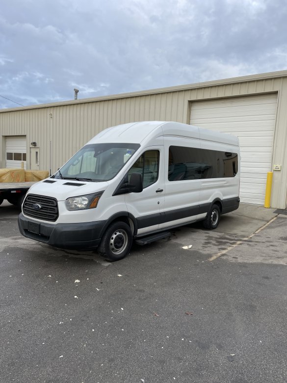 2016 Ford Transit 350 XLT CEO SUV Mobile Office for Sale in Louisville, KY - Photo 3