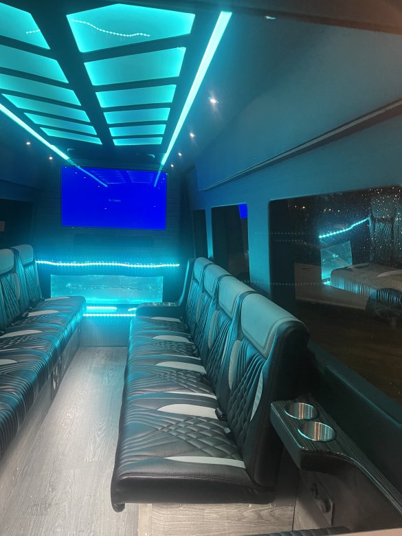 2021 Mercedes-Benz Sprinter Sprinter for Sale in Bakersfield, CA - Photo 3