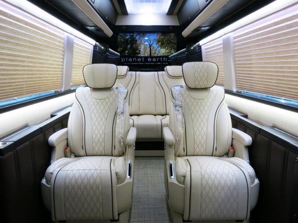 2021 Mercedes-Benz 3500 Sprinter Diplomat Sprinter for Sale in Carson, CA - Photo 3