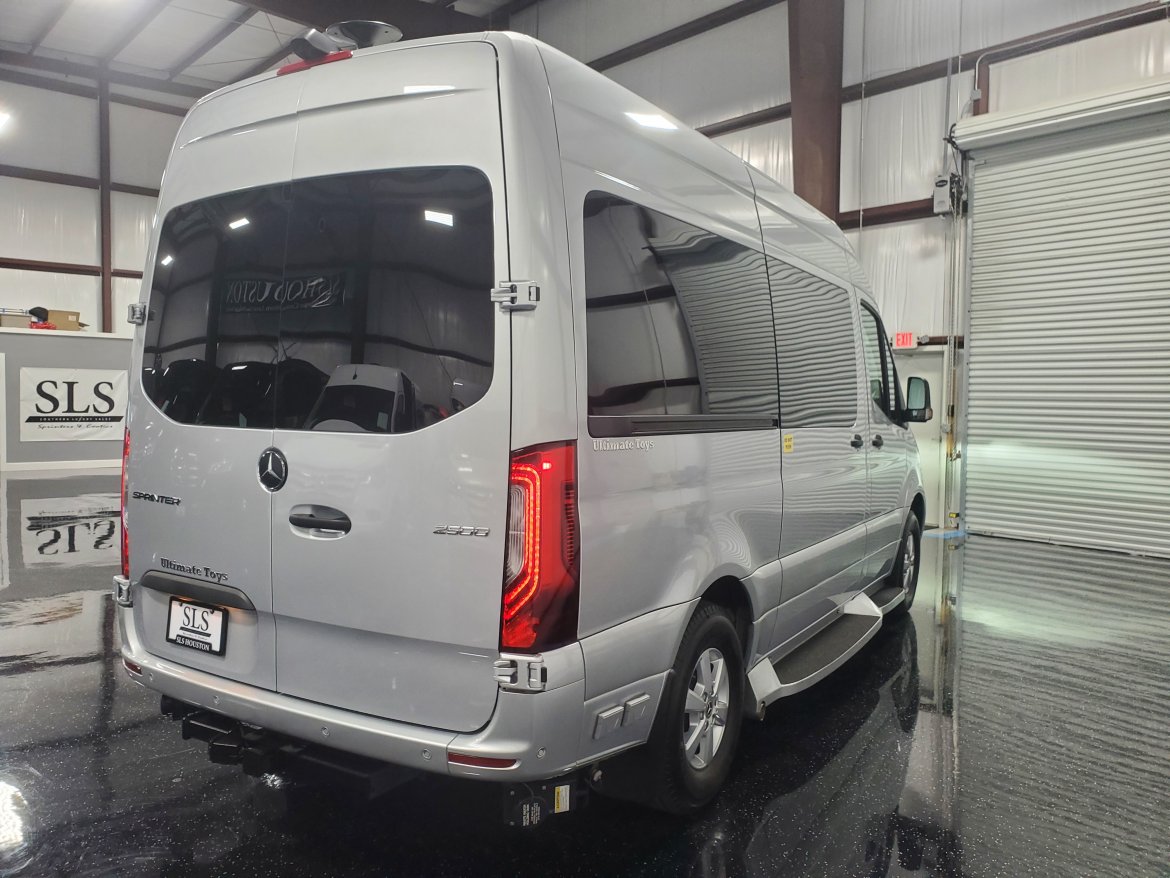Sprinter for Sale in Cypress, TX - Photo 3