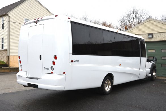2014 Ford F-550 Shuttle Bus for Sale in Oaklyn, NJ - Photo 3