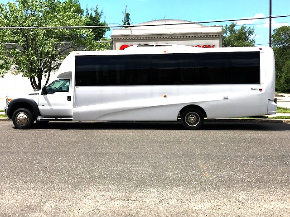 Photo of Shuttle Bus for sale: 2014 Ford F-550 33&quot; by Grech Motors