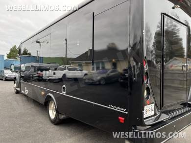 2016 Starcraft  Ford F550 Executive Shuttle
