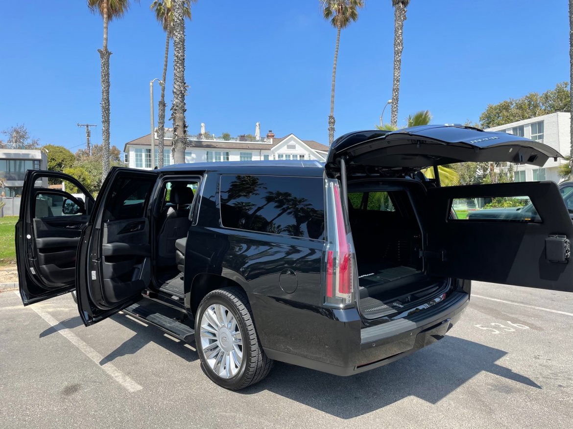 SUV for Sale in Ontario, CA - Photo 4