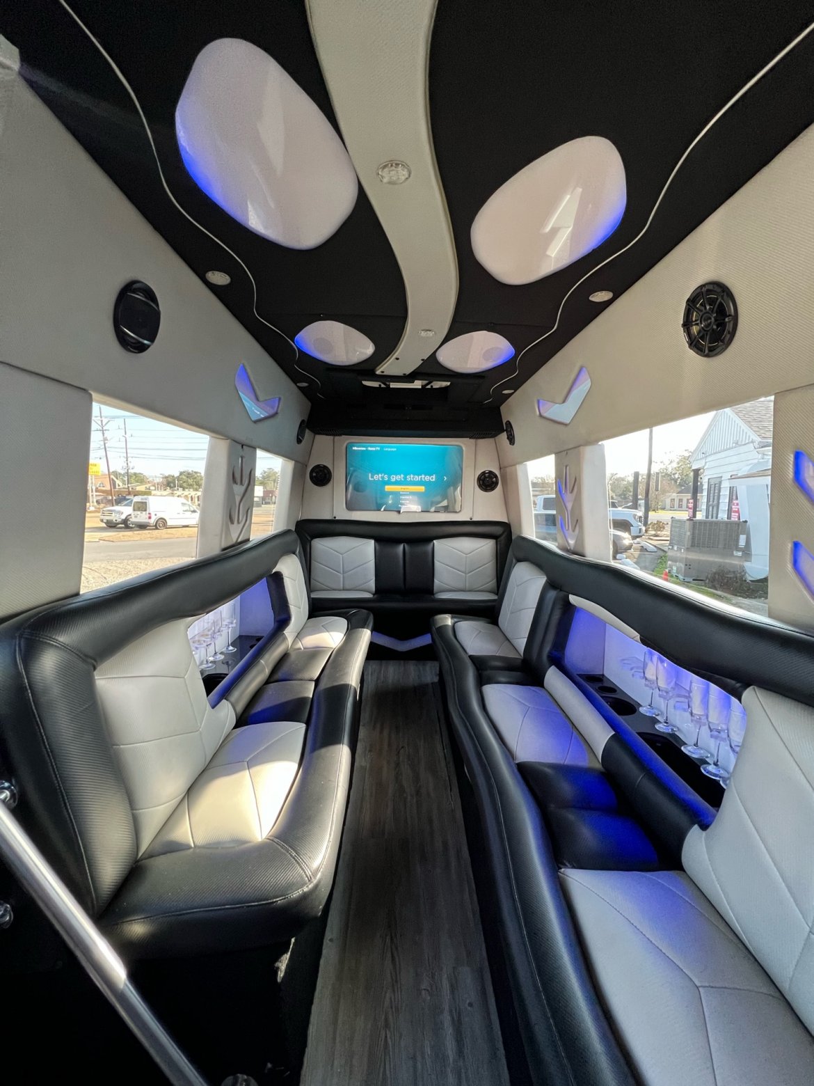 Limo Bus for Sale in Lafayette, LA - Photo 8