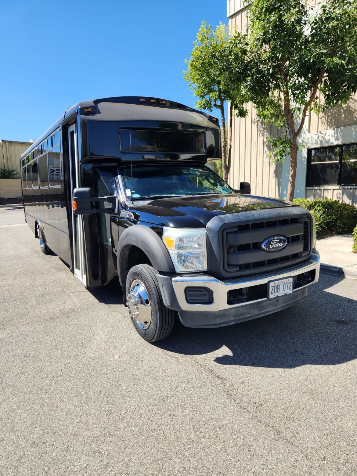 Limo Bus for sale: 2015 Ford F550 by Startrans