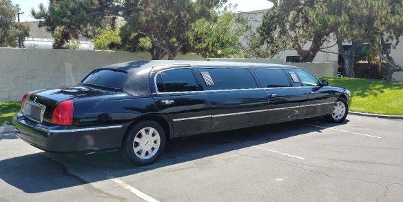 2007 Lincoln Town car Limousine for Sale in Santa fe Springs, CA - Main Photo