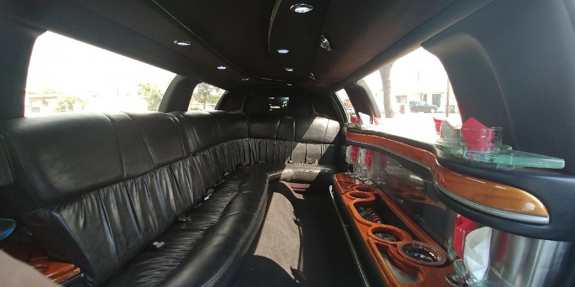 Photo of Limousine for sale: 2007 Lincoln Town car 120&quot; by Krystal Koach