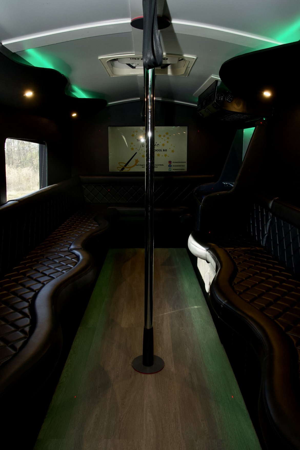 Limo Bus for Sale in Atlanta, GA - Photo 7