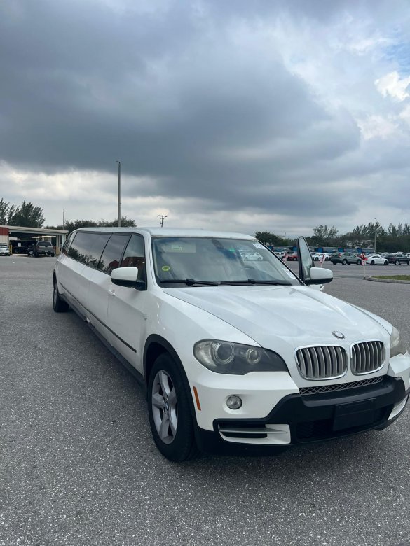 2009 BMW X5 Limousine for Sale in Palm beach, FL - Main Photo