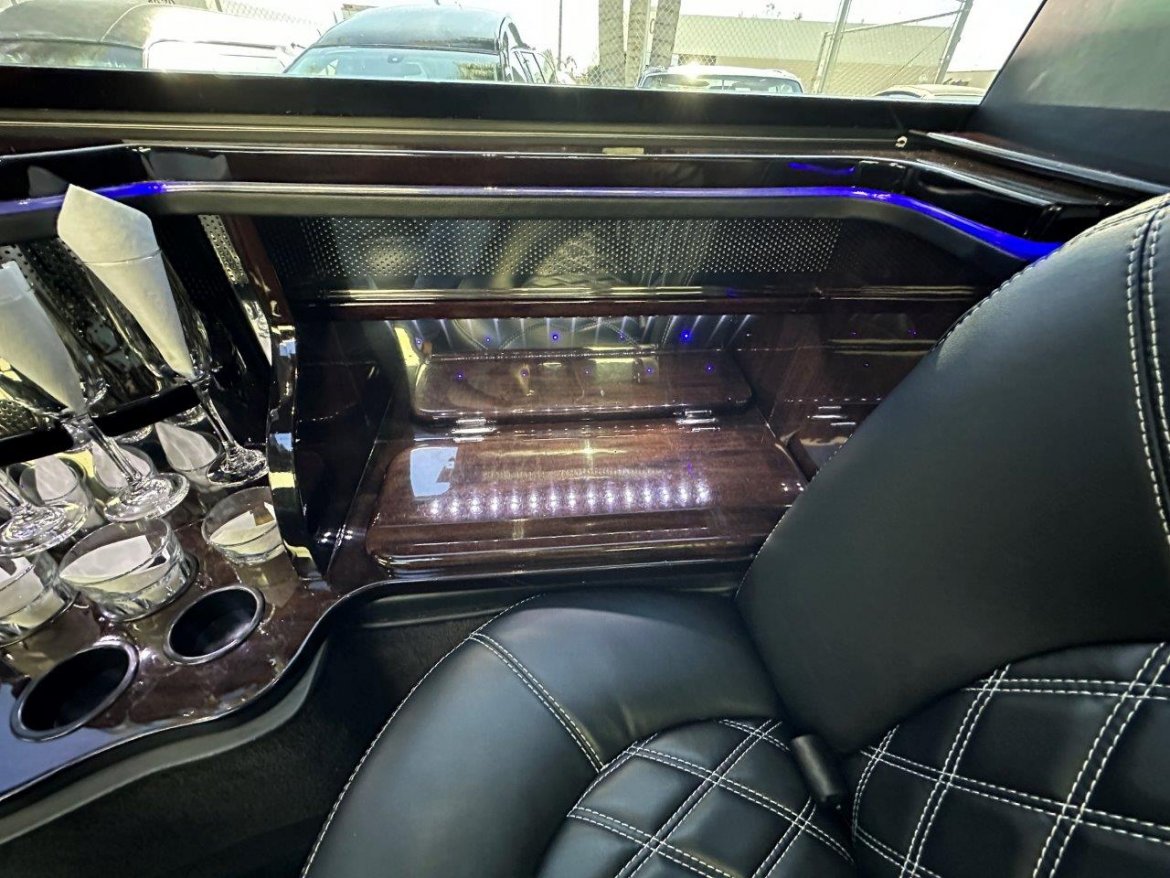 SUV Stretch for Sale in Carson, CA - Photo 7