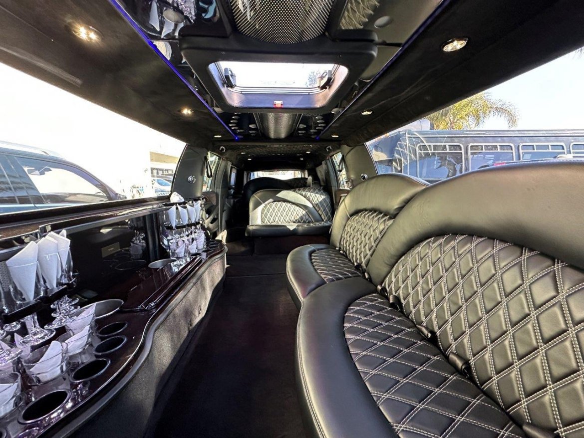 SUV Stretch for Sale in Carson, CA - Photo 11