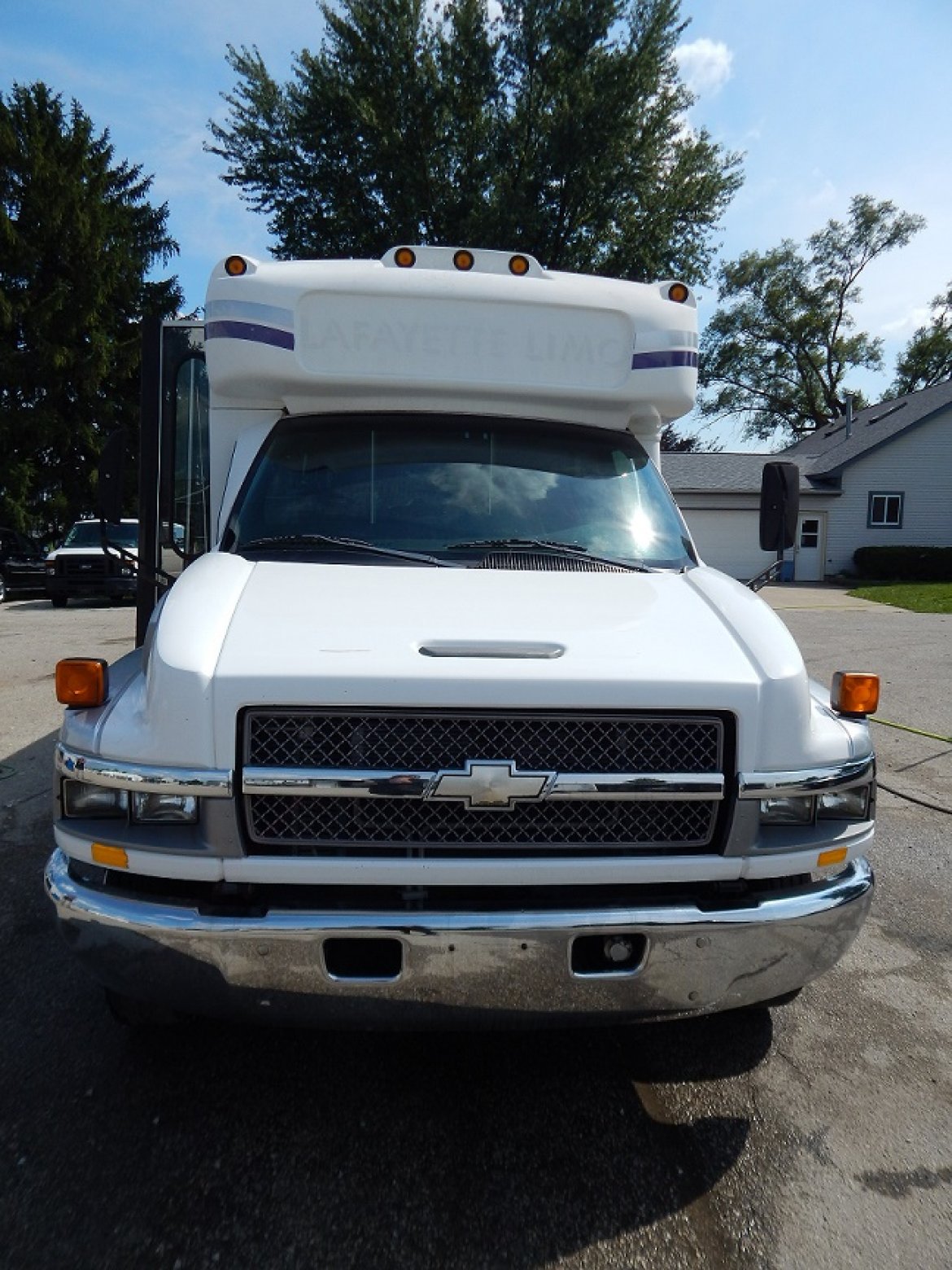 Photo of Shuttle Bus for sale: 2004 Chevrolet StarTran