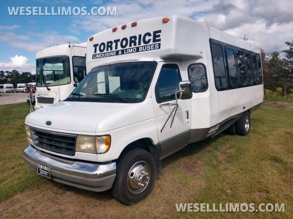 1996 Ford Ford E-450 Limo Bus for Sale in McKeesport, PA - Main Photo