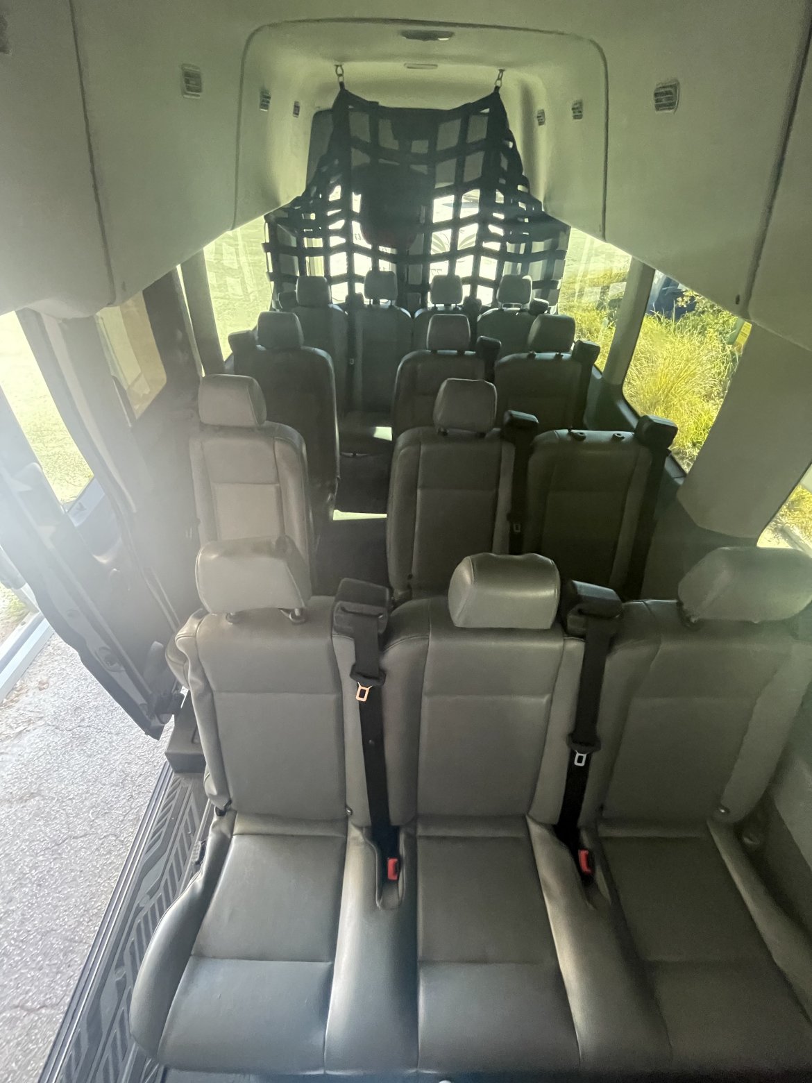 2016 Ford Ford 350 passenger van XL High Roof  Sprinter - Photo 2