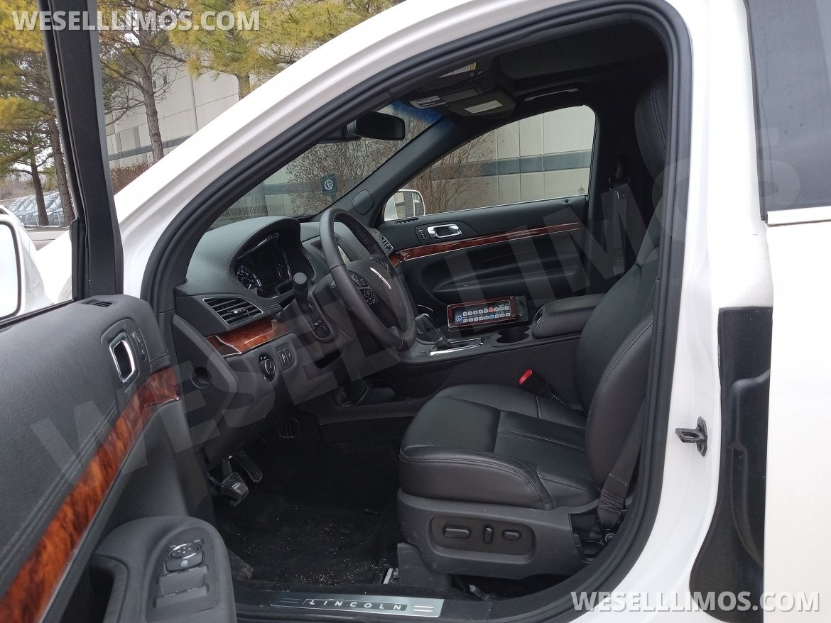 Photo of Limousine for sale: 2019 Lincoln MKT 72" by Executive Coach Builders