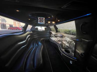 2007 Lincoln Towncar Executive Limo Limousine for Sale in Las Vegas, Nevada, US - Photo 4