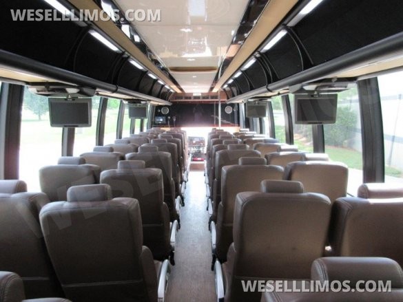 2017 Freightliner E40 Shuttle Bus for Sale in Springfield, MO - Photo 3