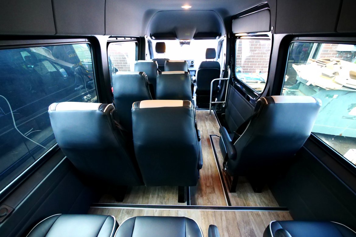 Shuttle Bus for Sale in South Hackensack, NJ - Photo 6