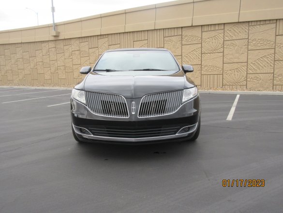 2013 Lincoln MKT Limousine for Sale in Las Vegas, NV - Photo 3