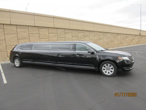 2013 Lincoln MKT Limousine for Sale in Las Vegas, NV - Main Photo