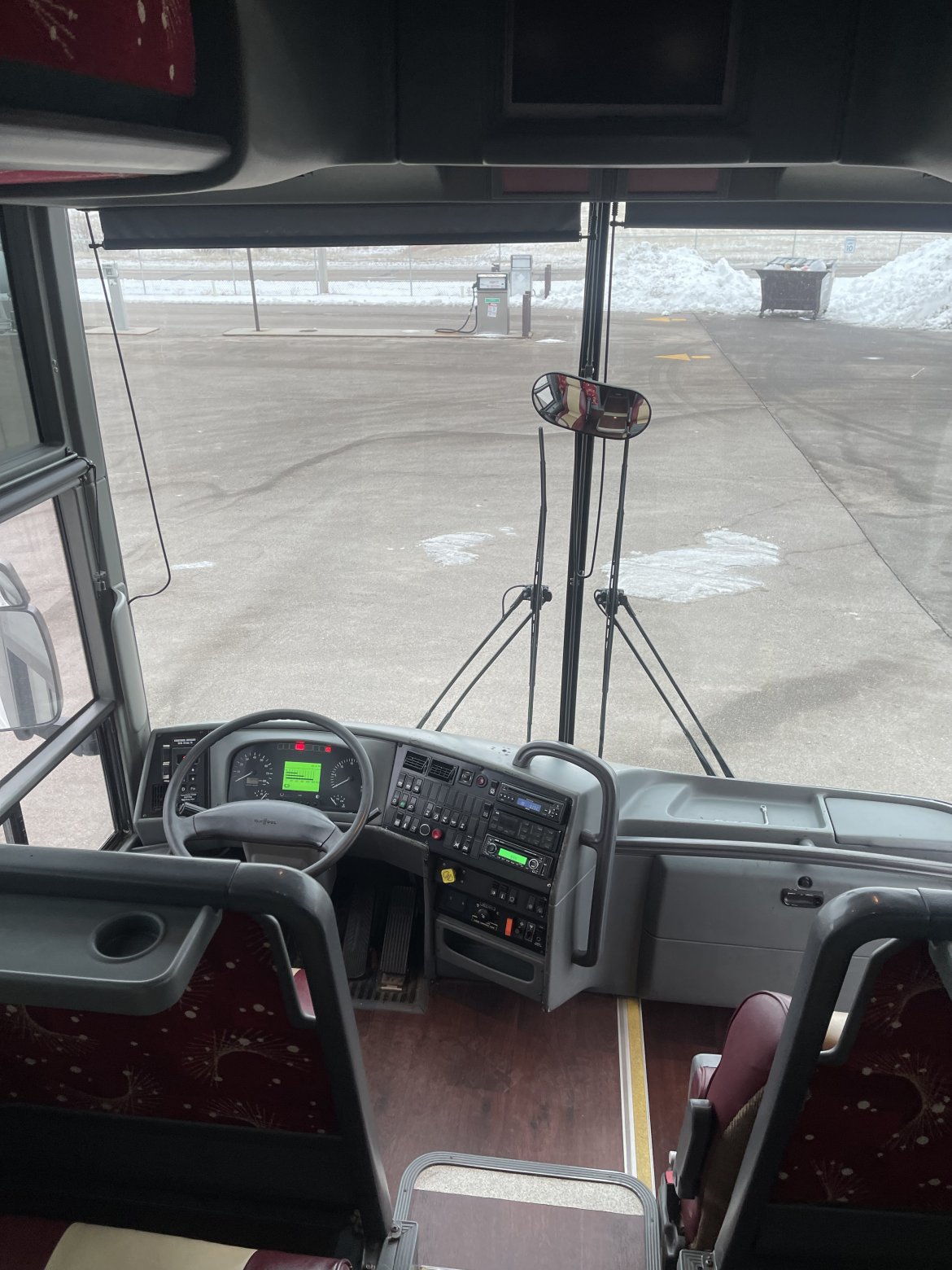 Motorcoach for Sale in Grand Island, NE - Photo 6