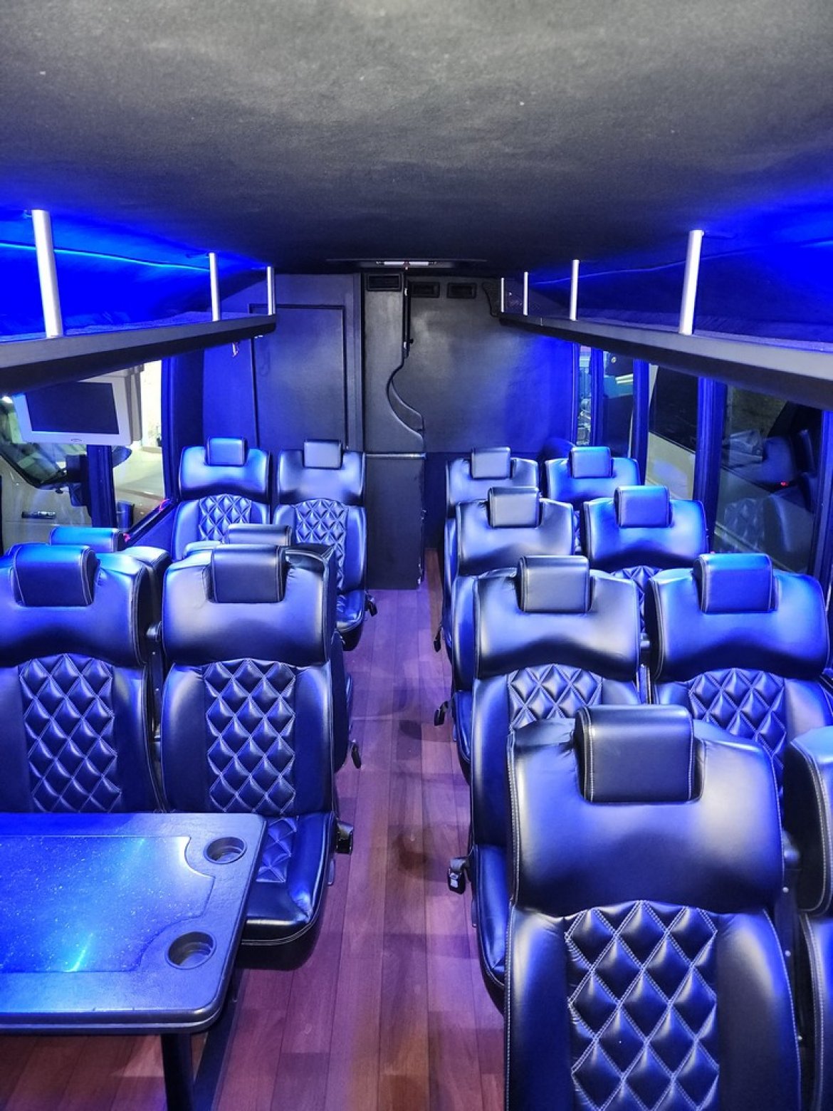 Executive Shuttle for Sale in Erie, PA - Photo 23