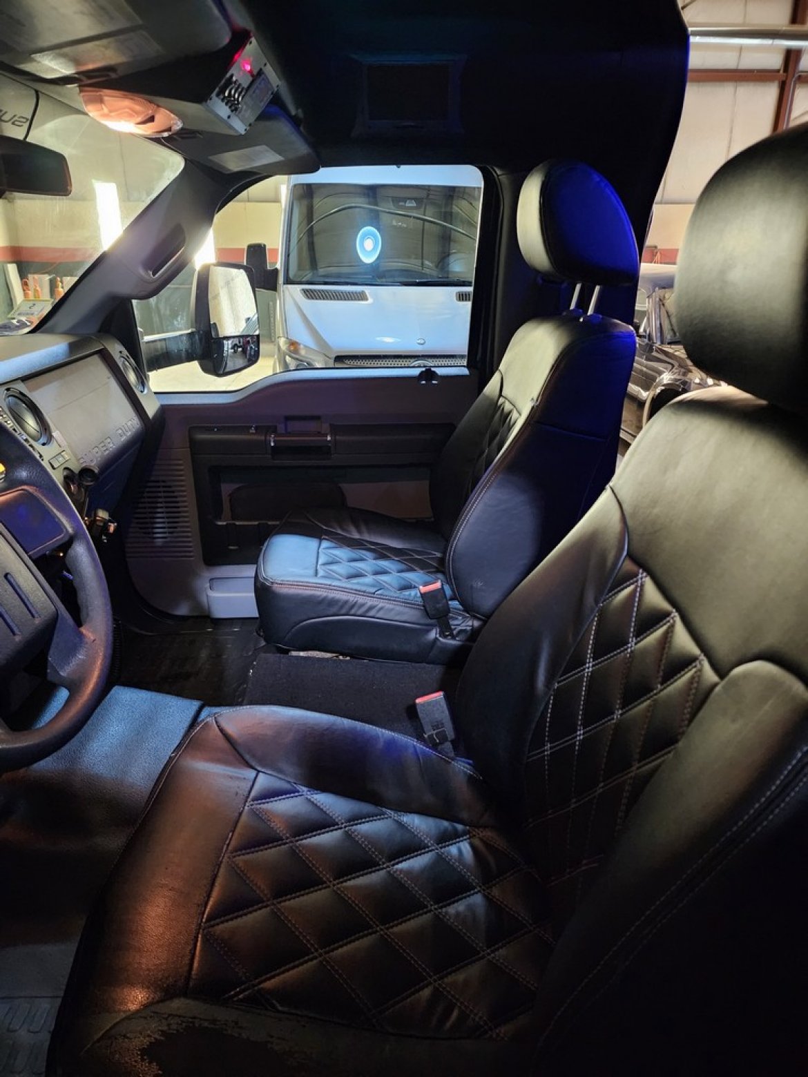 Executive Shuttle for Sale in Erie, PA - Photo 30